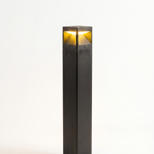 premium bollar light solutions for landscapes, walkways & driveways
